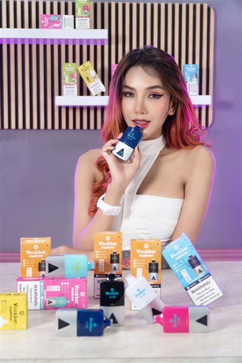 Keep trying, enjoy amazing. Vookbar brand disposable vape products.
